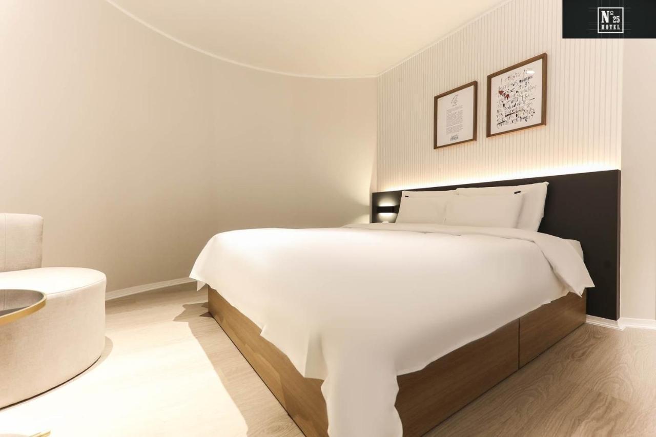 No.25 Hotel Cheonan Bagian luar foto